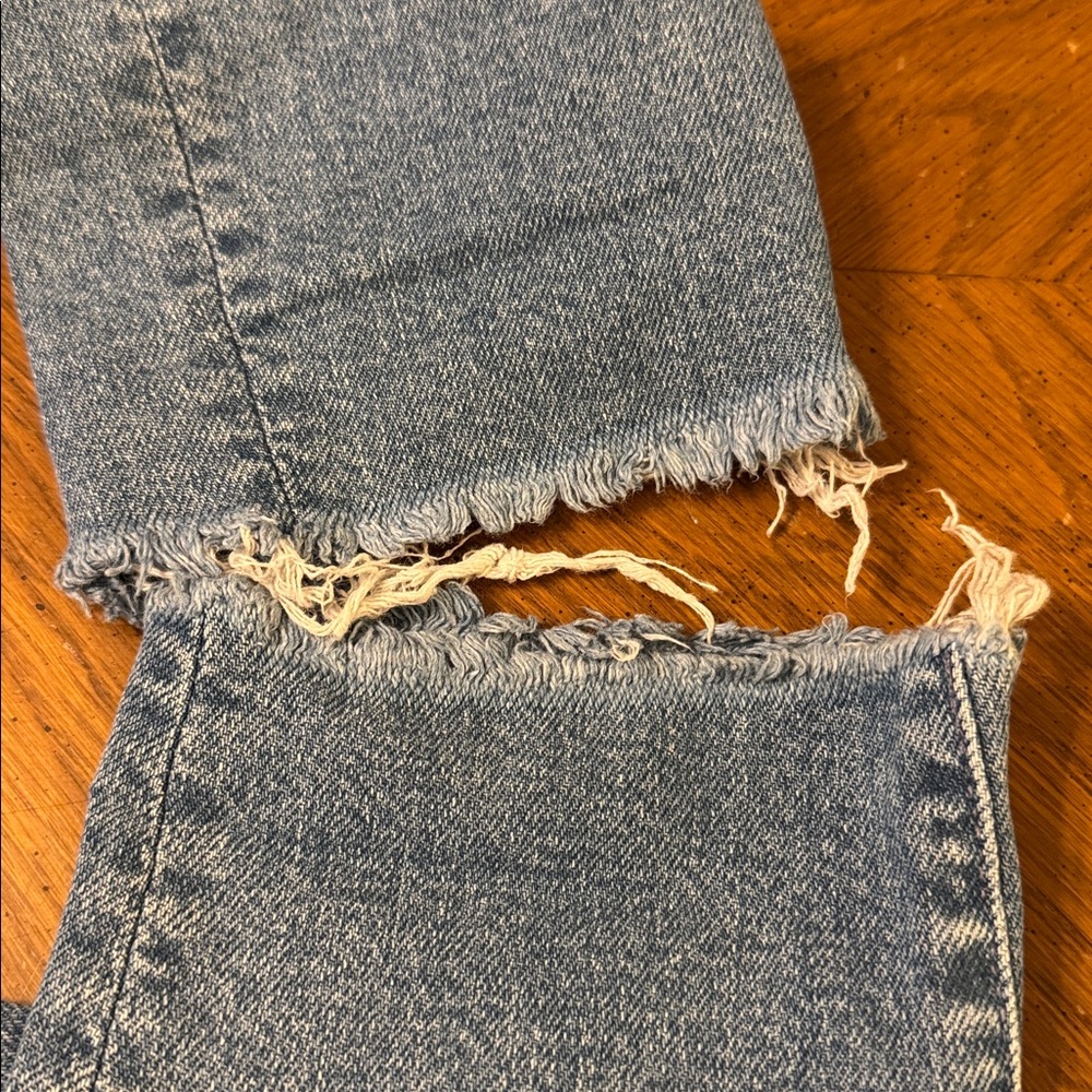 MOTHER Light Blue High Rise Cropped Ripped Jeans - Picture 11 of 11
